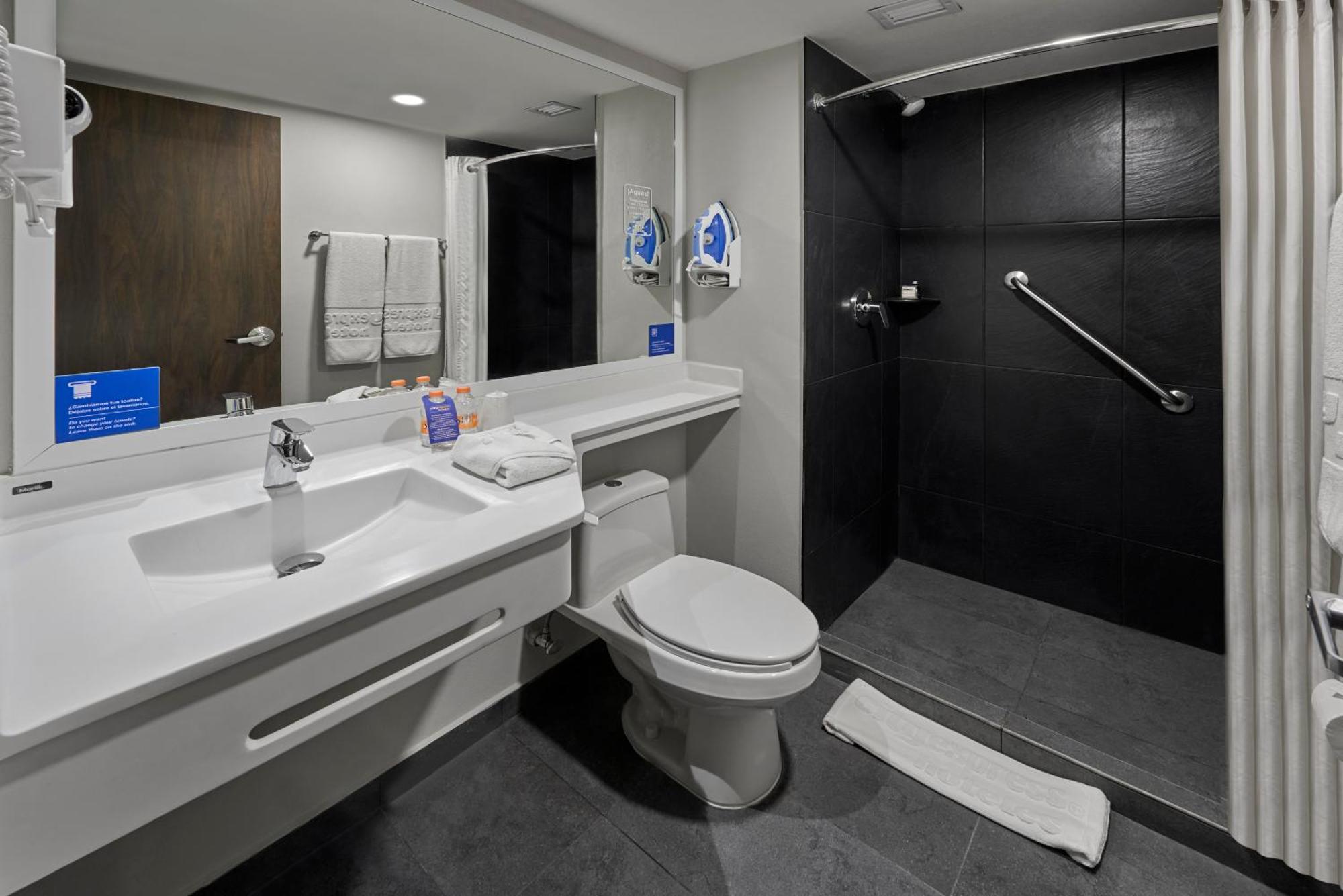 City Express By Marriott Reynosa Aeropuerto Zewnętrze zdjęcie