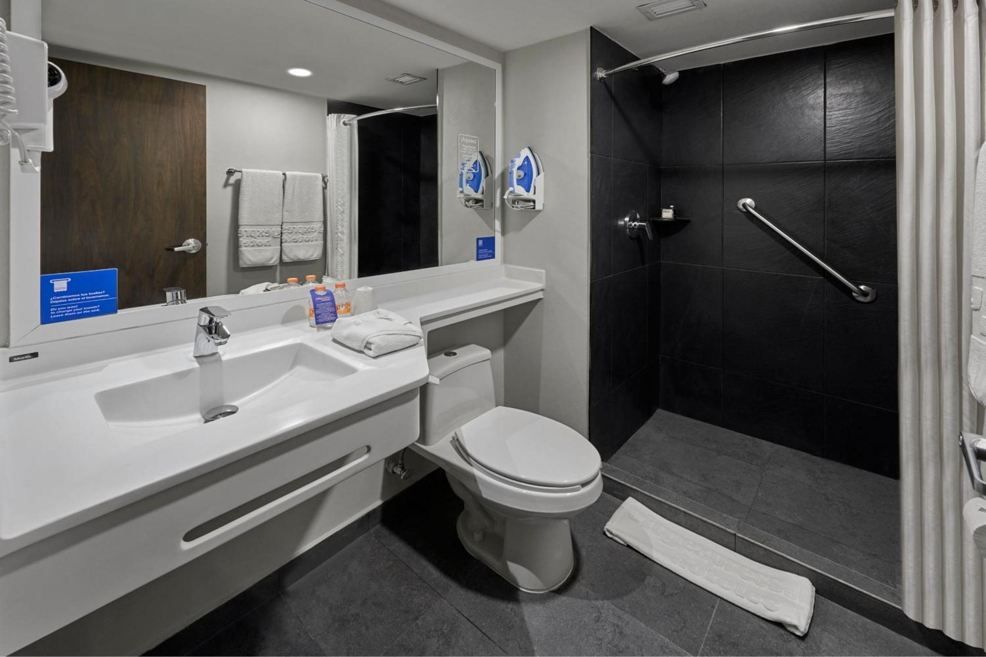 City Express By Marriott Reynosa Aeropuerto Zewnętrze zdjęcie